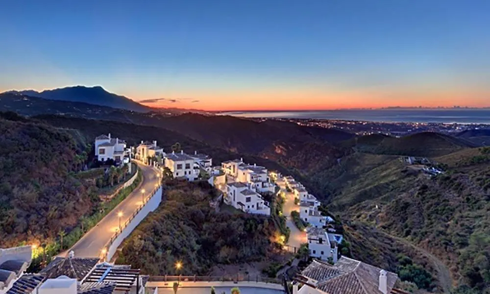 Secret View Benahavis Apartment